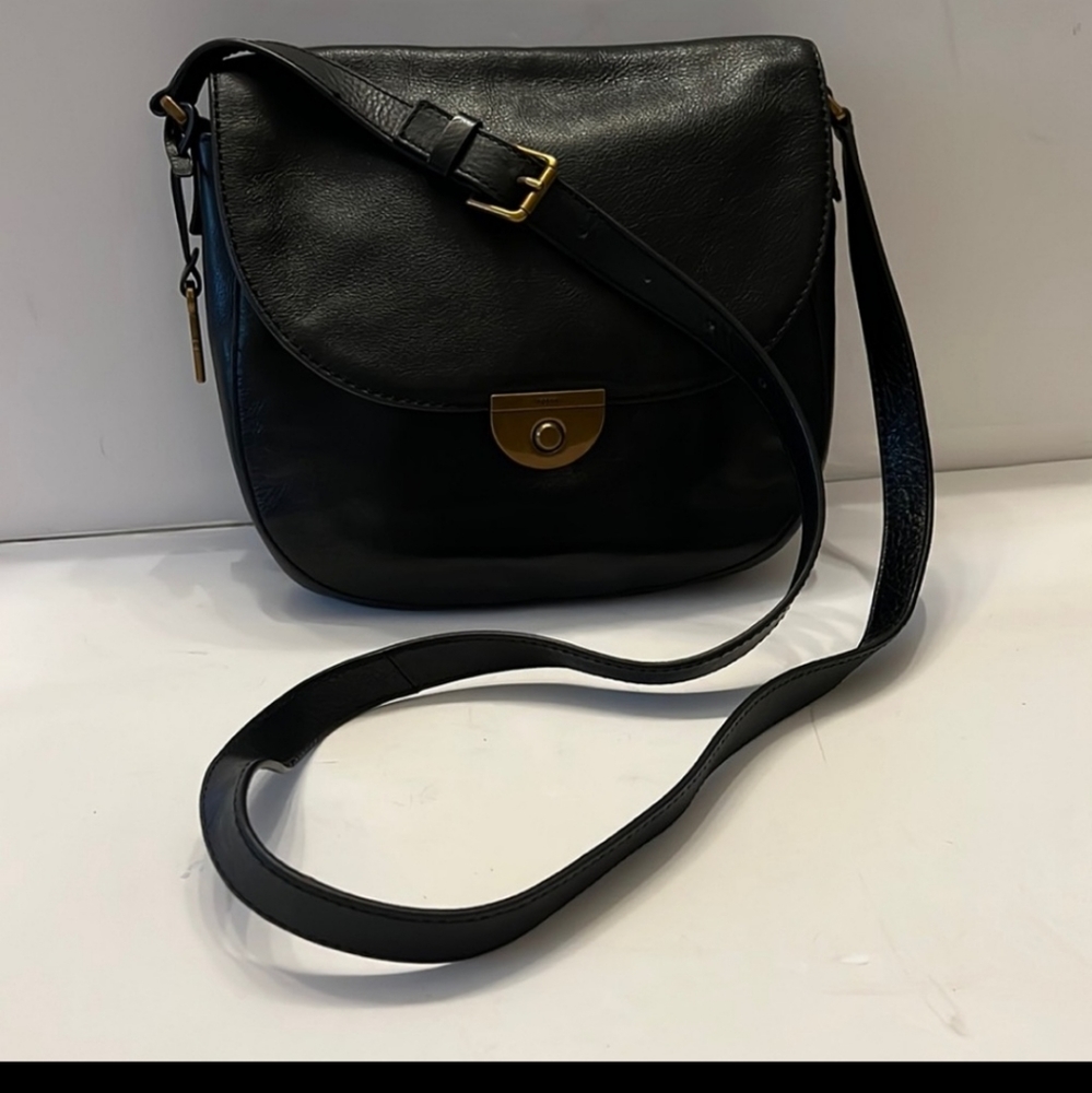 Black leather vintage Fossil. 1954 collection